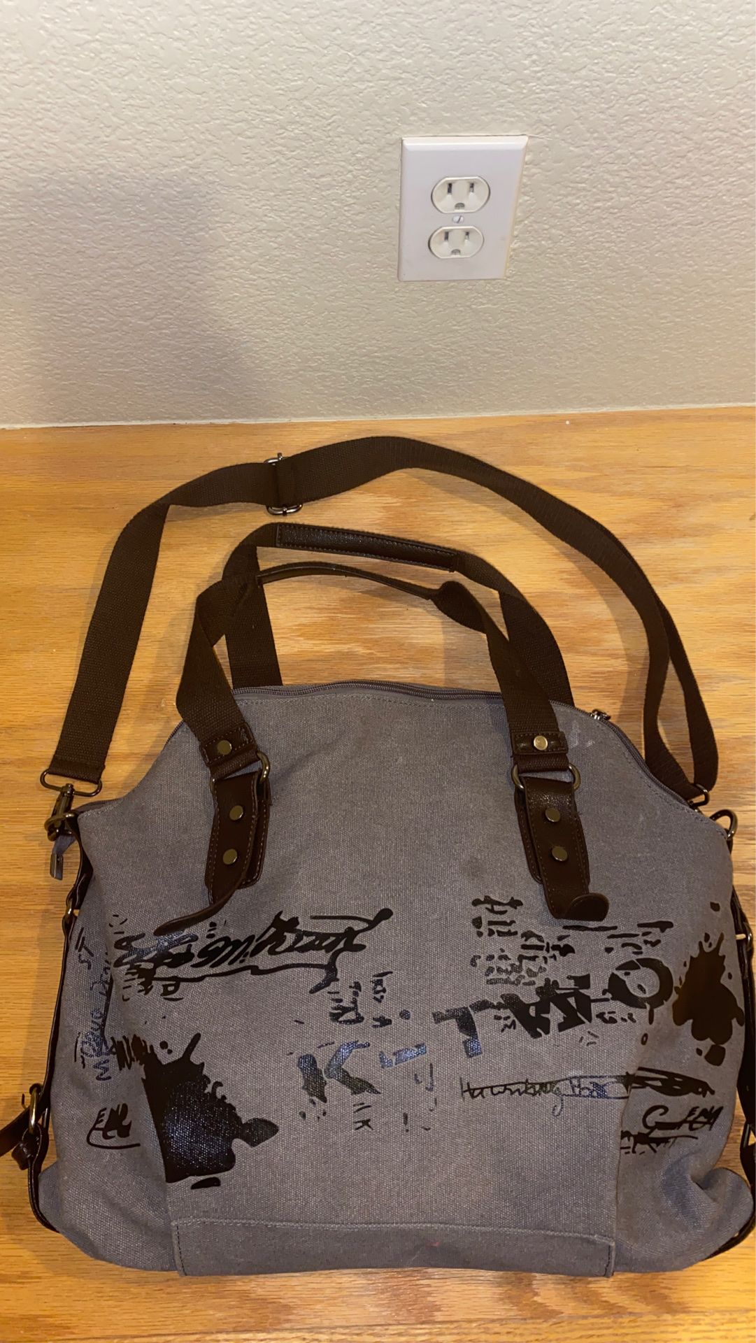 Messenger bag, purse, or tote