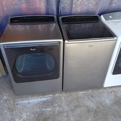 Whirlpool Washer And Electric Dryer 