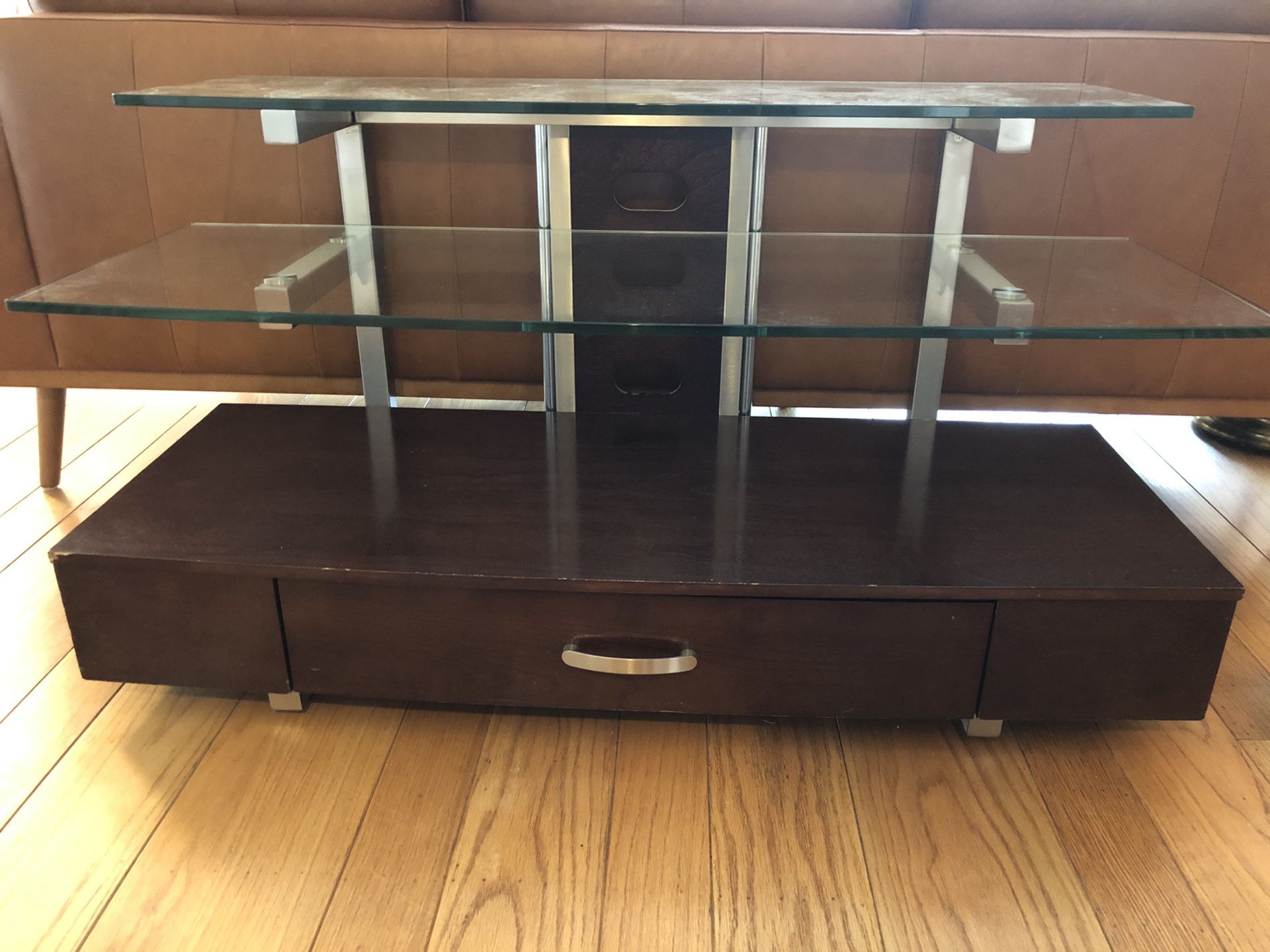 TV console clean and great condition