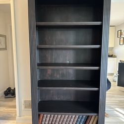 Bookshelf 