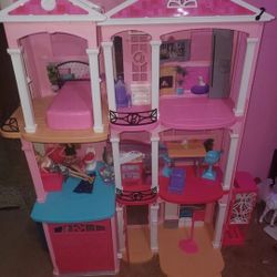 🎄  Barbie Dreamhouse Regular $499 GREAT CHRISTMAS GIFT🎄🎁 
