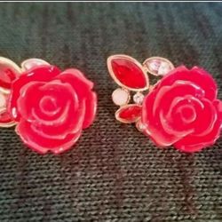 New Rose Petal Gold Plated Stud Earrings 