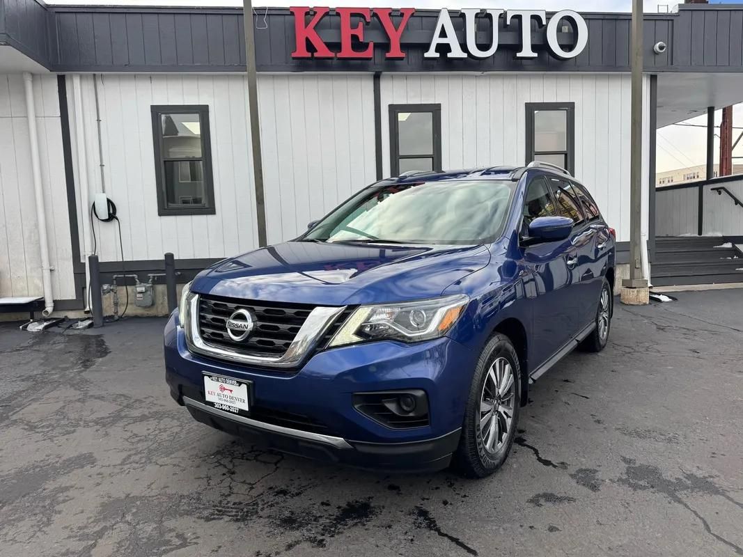 2017 Nissan Pathfinder