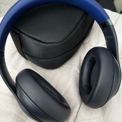 Beats Studio Pro 