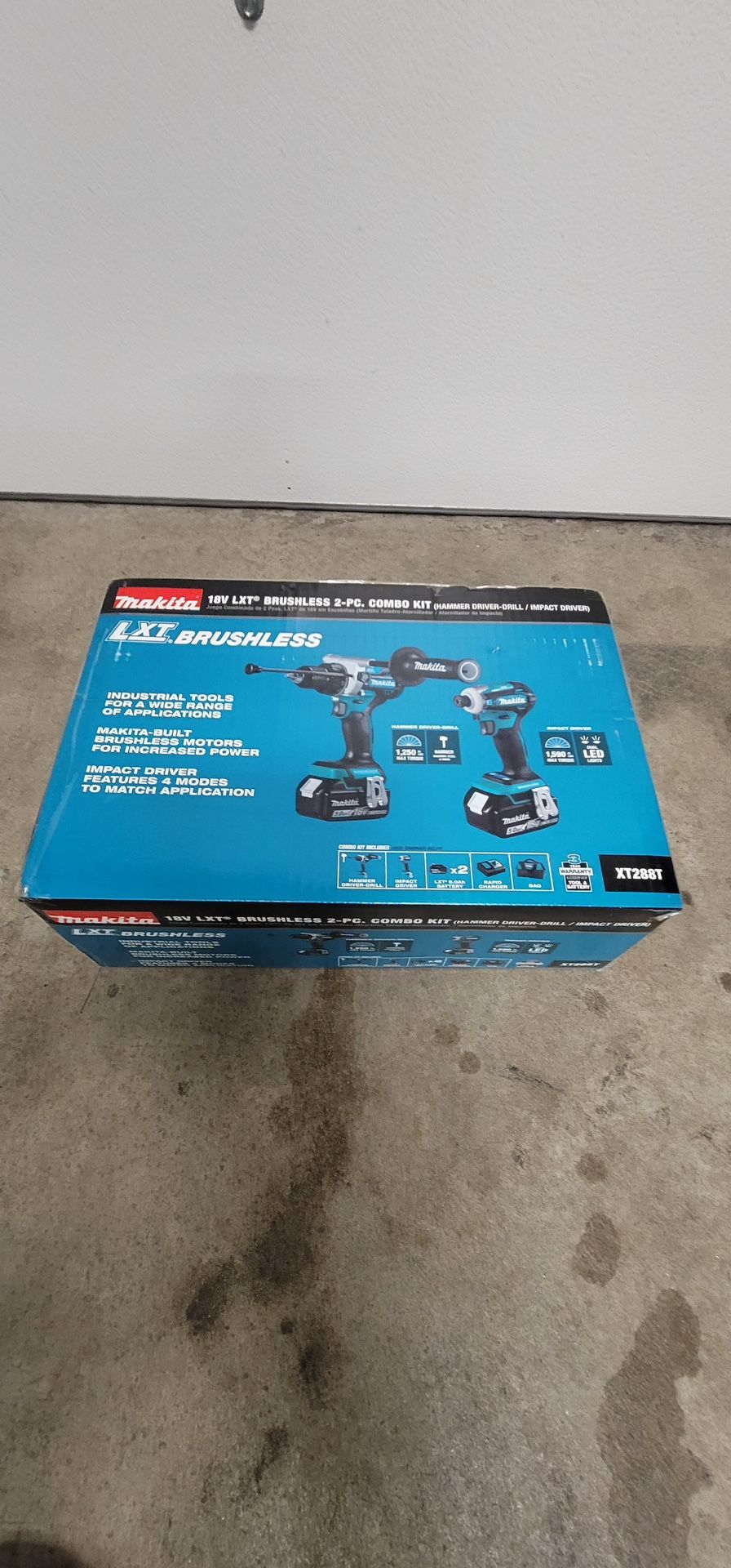 Makita Drill Set With Batteries Charger Carry Bag