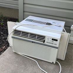 Window A/C with Remote