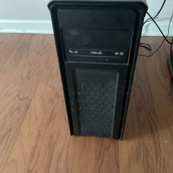 GAMING DESKTOP {read Details}