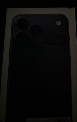 17 pro max AT&T  locked 256gb