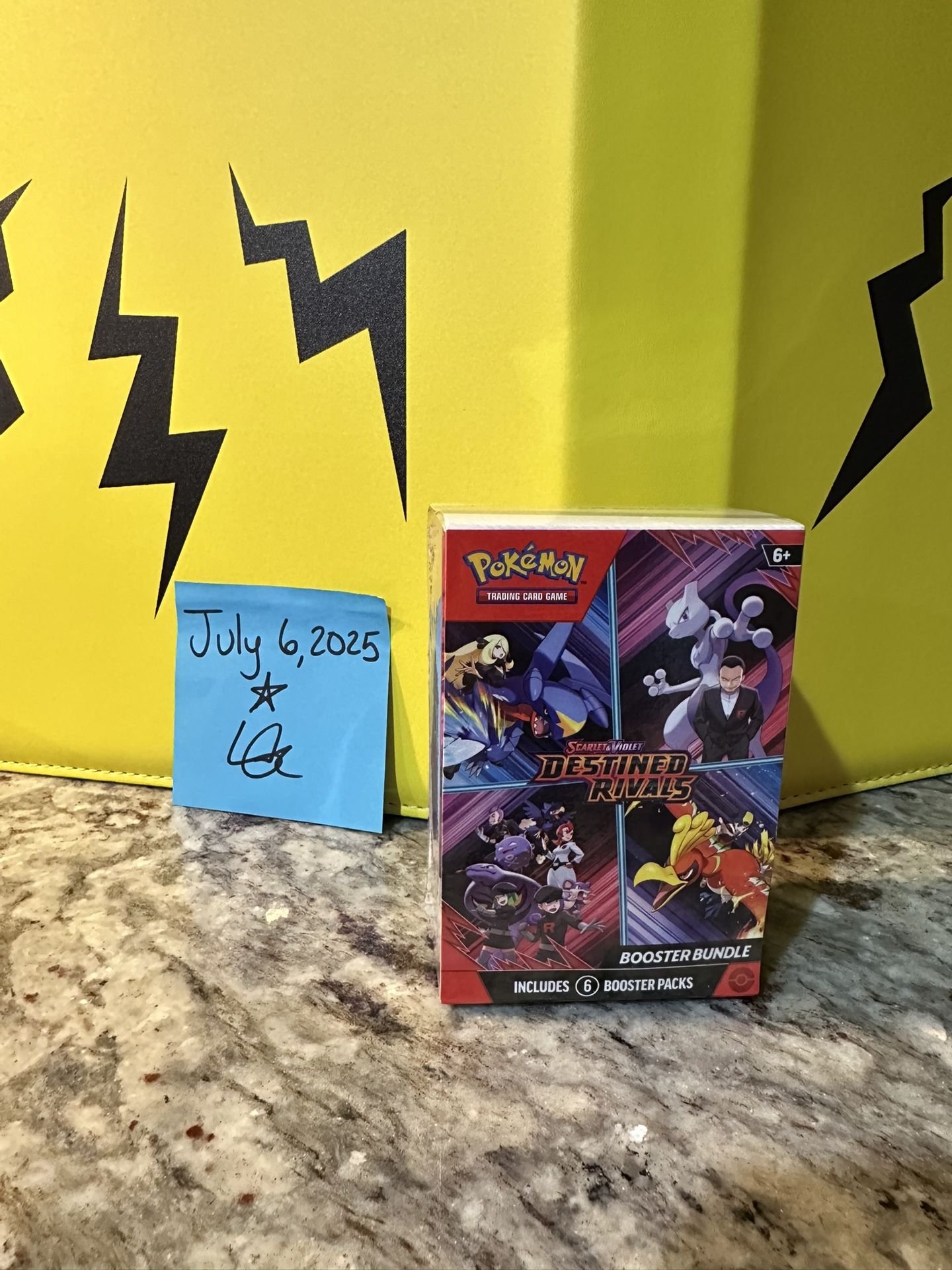Destined Rivals Booster Bundle