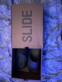 Brand new addidas Yeezy slides