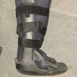 Mens Large Medical Boot Black