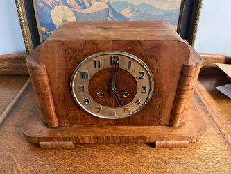 Vintage German Art Deco Mantel Clock – Solid Wood Case
