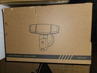 Smart Floodlight Camera