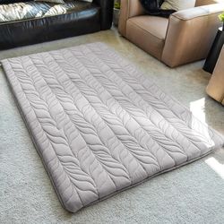 Full Size Japanese Floor Mattress – Grey