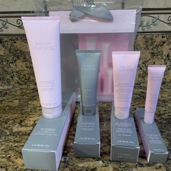 MARY KAY