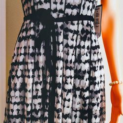 ILE New York  Classic Dress Size 10p