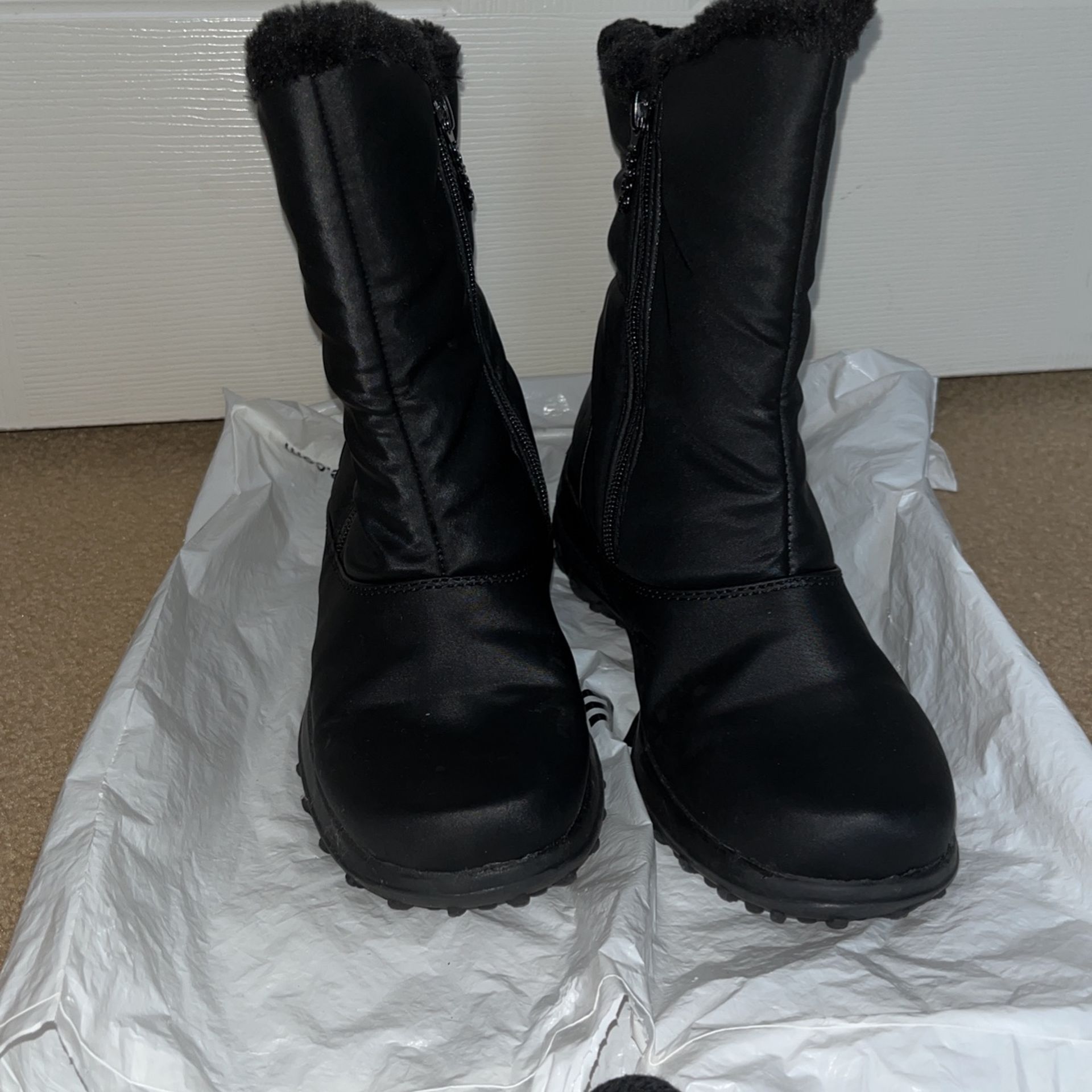snow boots