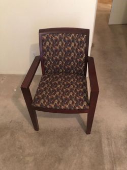 Chair with arms nice, sturdy, clean