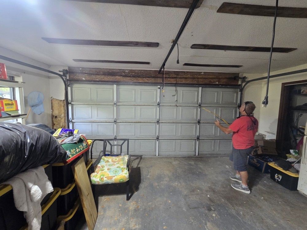 16' Garage door with opener