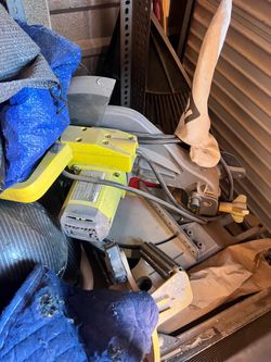 Ryobi 10 in miter saw