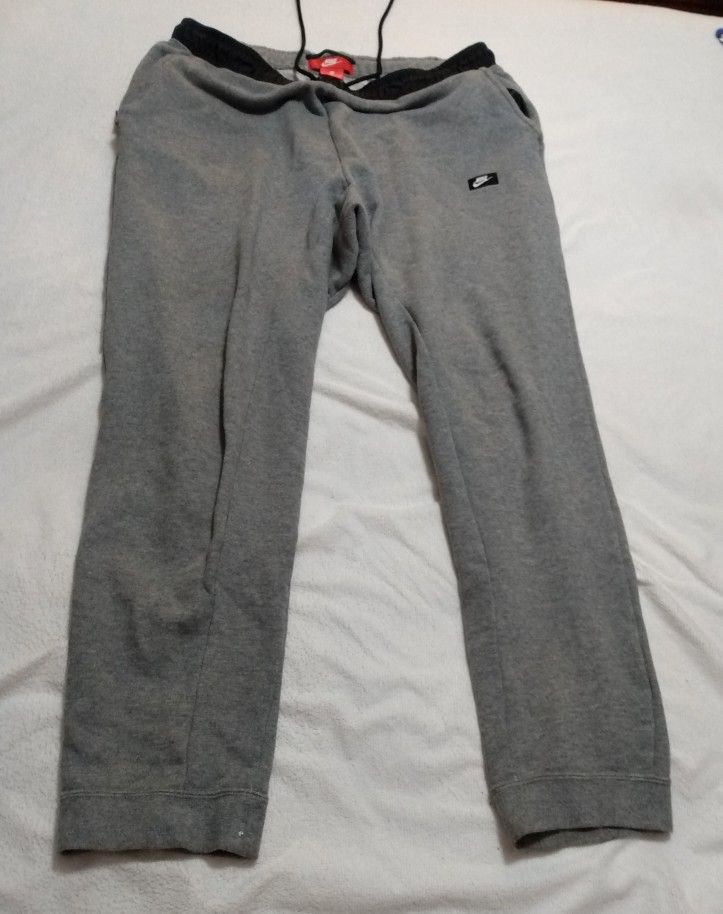 Nike Joggers Size XL