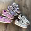 Solosneakerplug