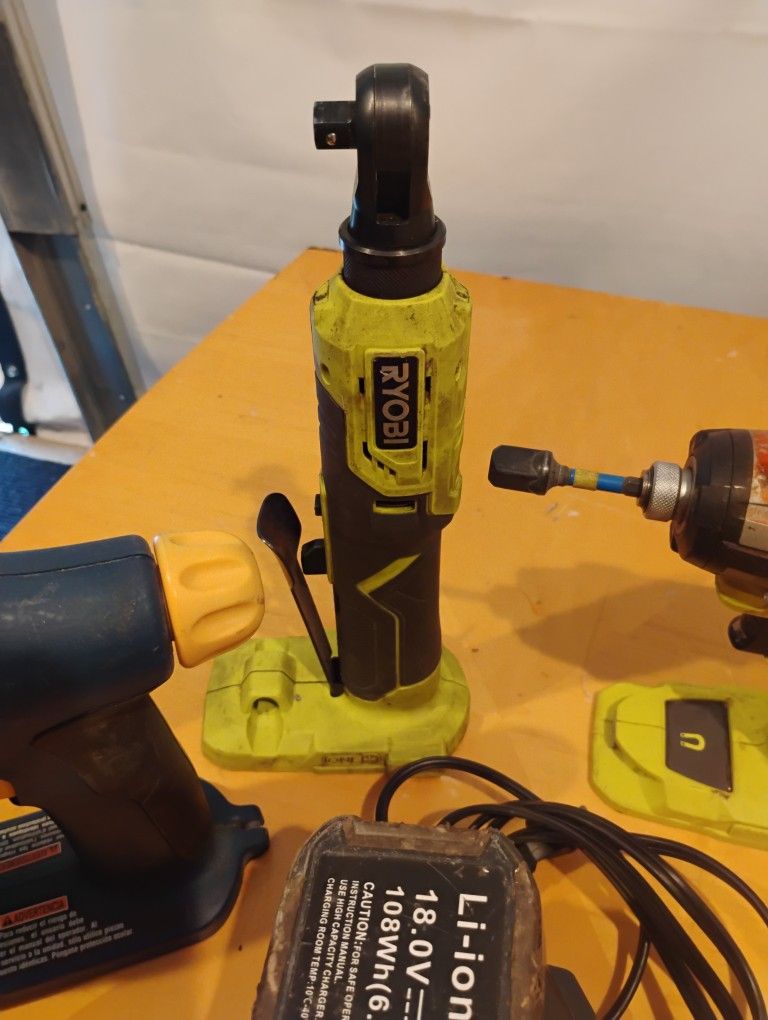 Ryobi Ratchet 