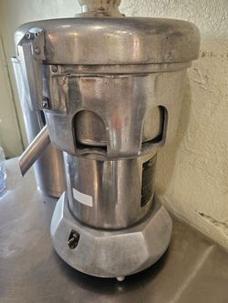 Ruby 2000 juicer