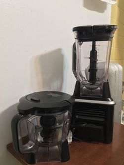 NINJA PROFESSIONAL BLENDER 1000 for Sale in Chicago, IL - OfferUp