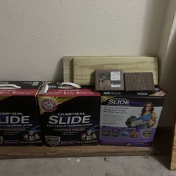 3 Boxes Of Litter For Cats - Slide  