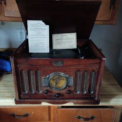 It Works And Play The Radio Music