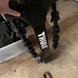 Thule Apex XT 4-Bike Hitch Rack