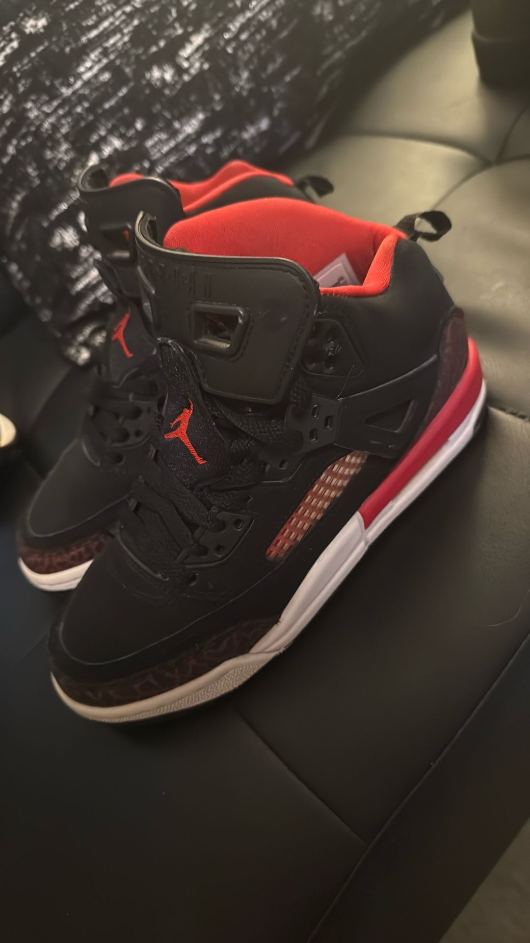 University Red Jordan Spizike