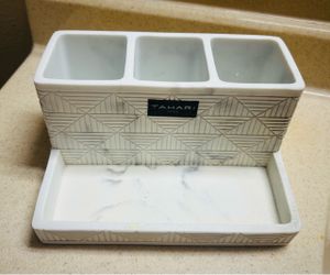 Bathroom accessory