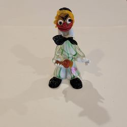 Vintage Murano Handblown Venetian Art Glass Clown Figurine Sculpture 
Made In Italy.  7.25" tall. Pre-owned, perfect shape, no chips or 
cracks. Displ