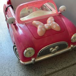 Minnie Mouse 6V Electric Ride-On Car – For Parts or Repair