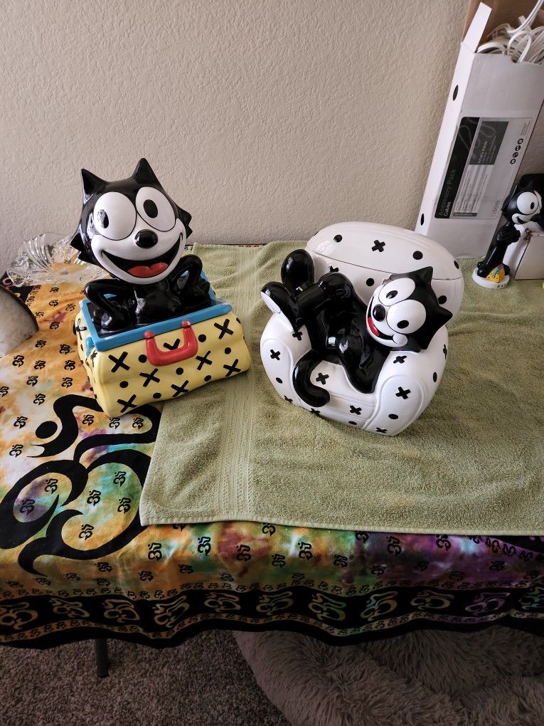 Felix the cat magic bag and cookie jar by clay arts original