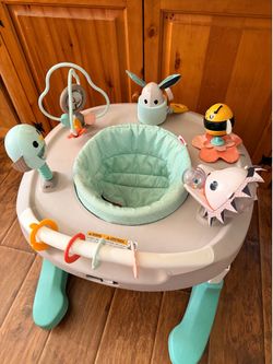 TinyLove Baby Walker / Activity Center