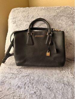 Micheal Kors bag