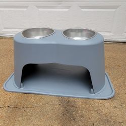 Weather Tech Double High Pet Feeding