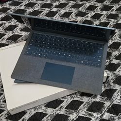 Microsoft  Surface Laptop 2