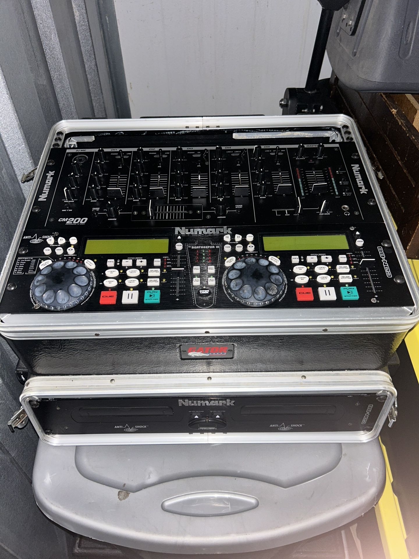 DJ Unit 2 -Cd Players & Mixer In Gator Case