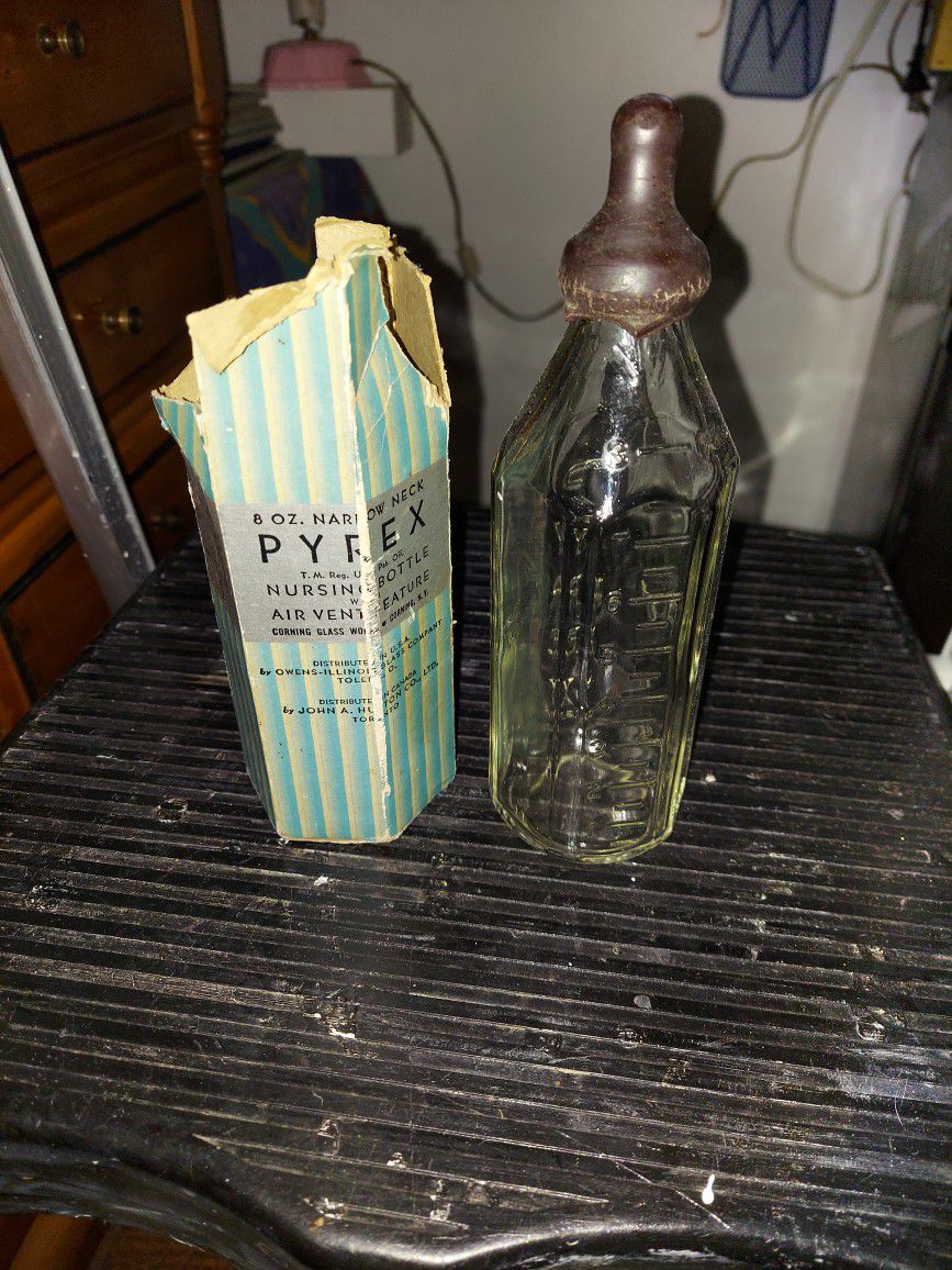 Old Pyrex Baby Bottle And The Original Package