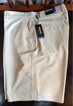 Kirkland Signature Men’s Performance Shorts 36 W