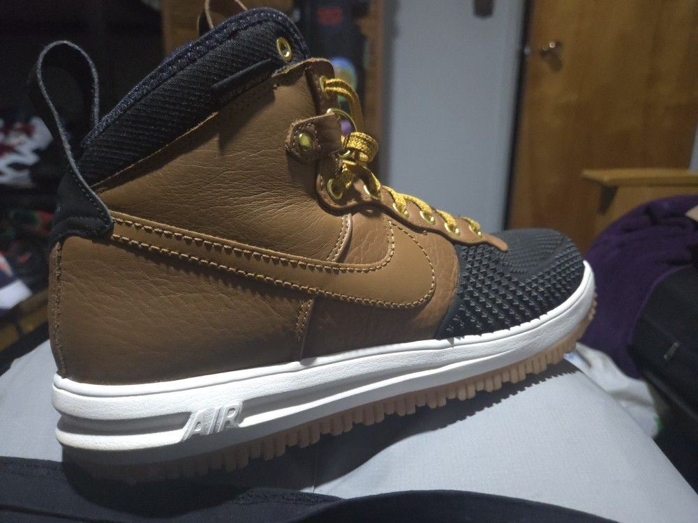 Nike Sneaker/Duckboots Water Proof