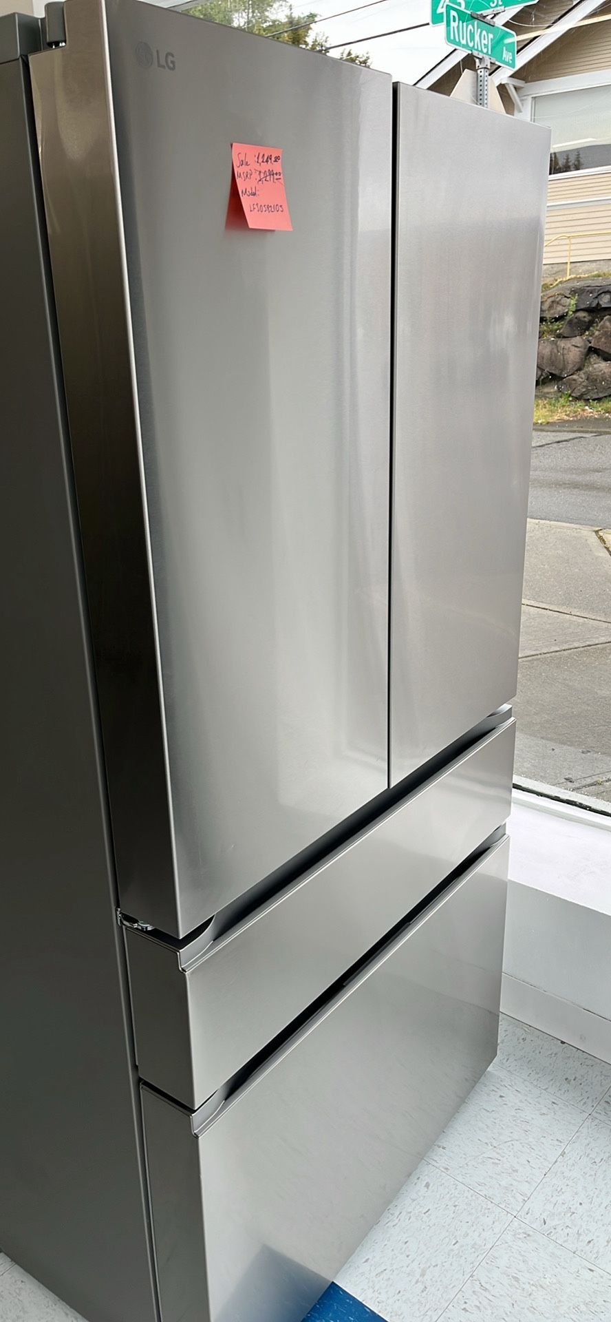 💥Great Deal💥 30 cu. ft. SMART Standard Depth MAX French Door Refrigerator with Internal Water Disp