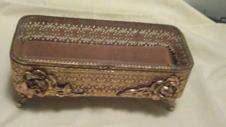 Vintage jewelry box