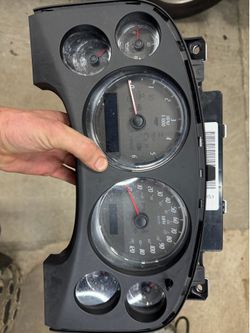 07-13 Tahoe /yukon gauge cluster