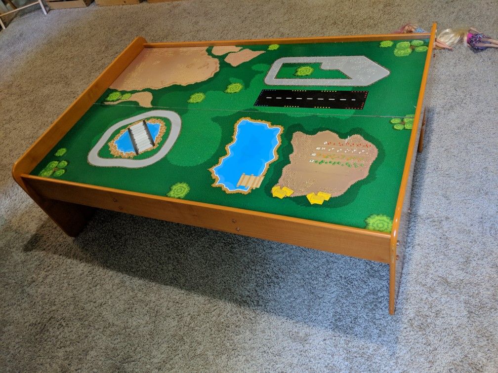 Gently used Train Table - Lego Table - Play Table