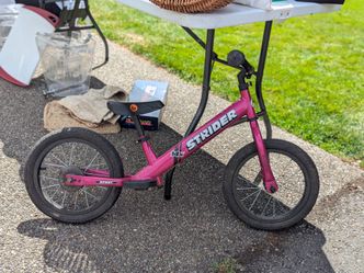 STRIDER BIKE
